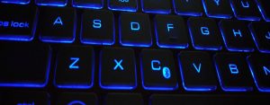 光るキーボード